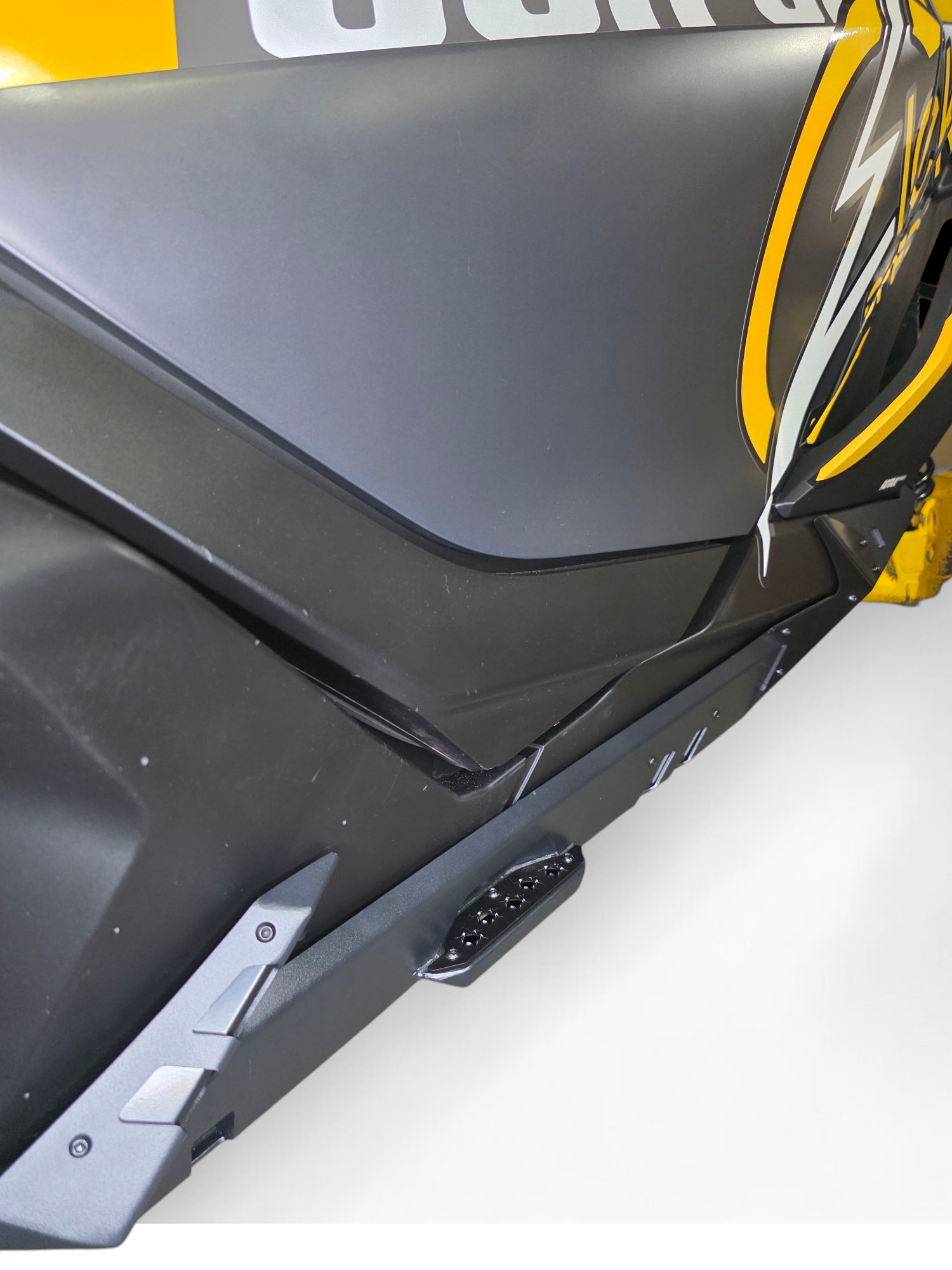 2024+ Can Am Maverick R Volt Rocker Steps (2 Seat)