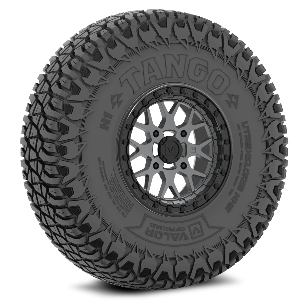 Tango on 15x7 V07 SG UTV Wheel and Tire Kit - Valor Offroad
