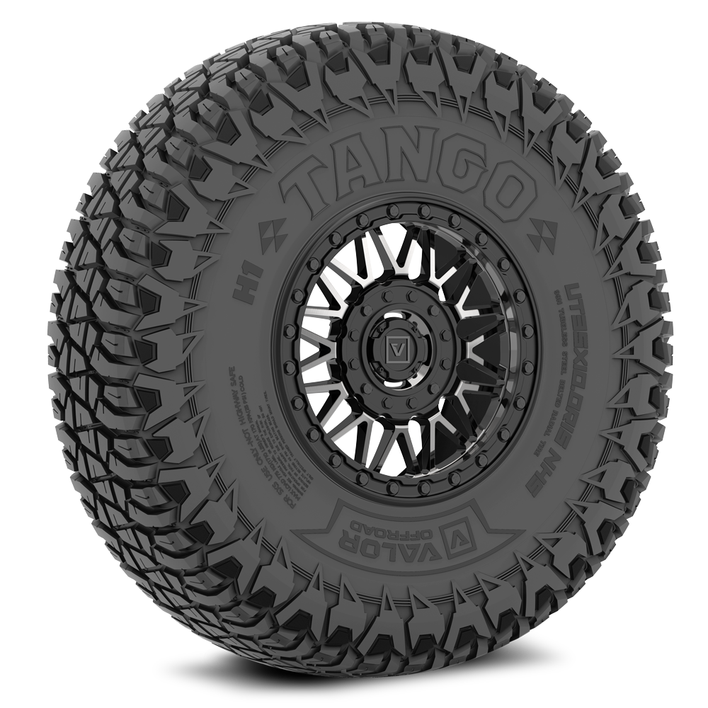 Tango on 15x7 V08 DT UTV Wheel and Tire Kit - Valor Offroad