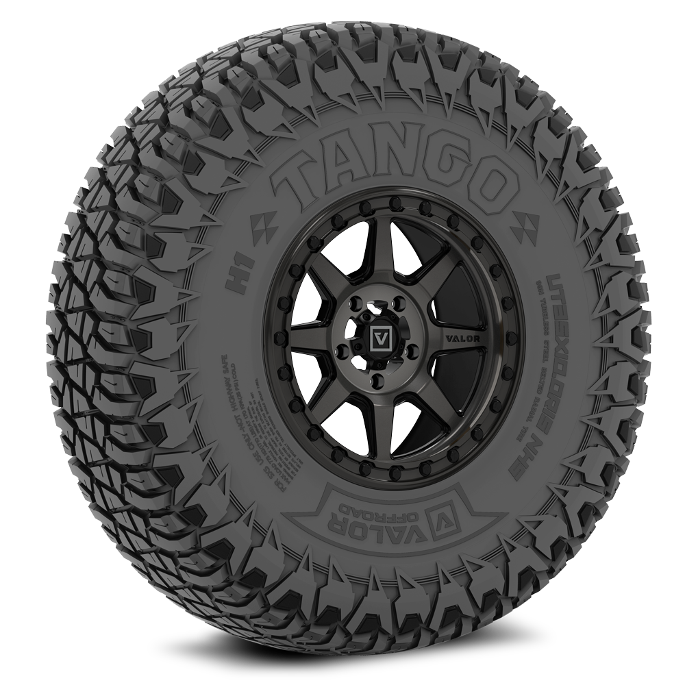 Tango on 15x7 V13 DT UTV Wheel and Tire Kit - Valor Offroad