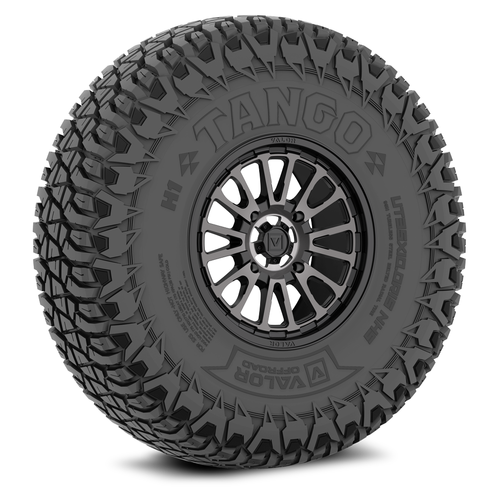 Tango on 15x7 V14 DT UTV Wheel and Tire Kit - Valor Offroad