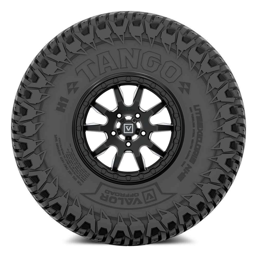 Tango on 15x7 V15 SB UTV Wheel and Tire Kit - Valor Offroad