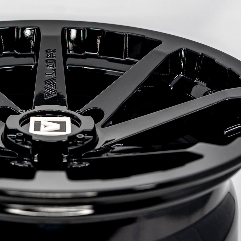 V01 UTV Wheel - Valor Offroad