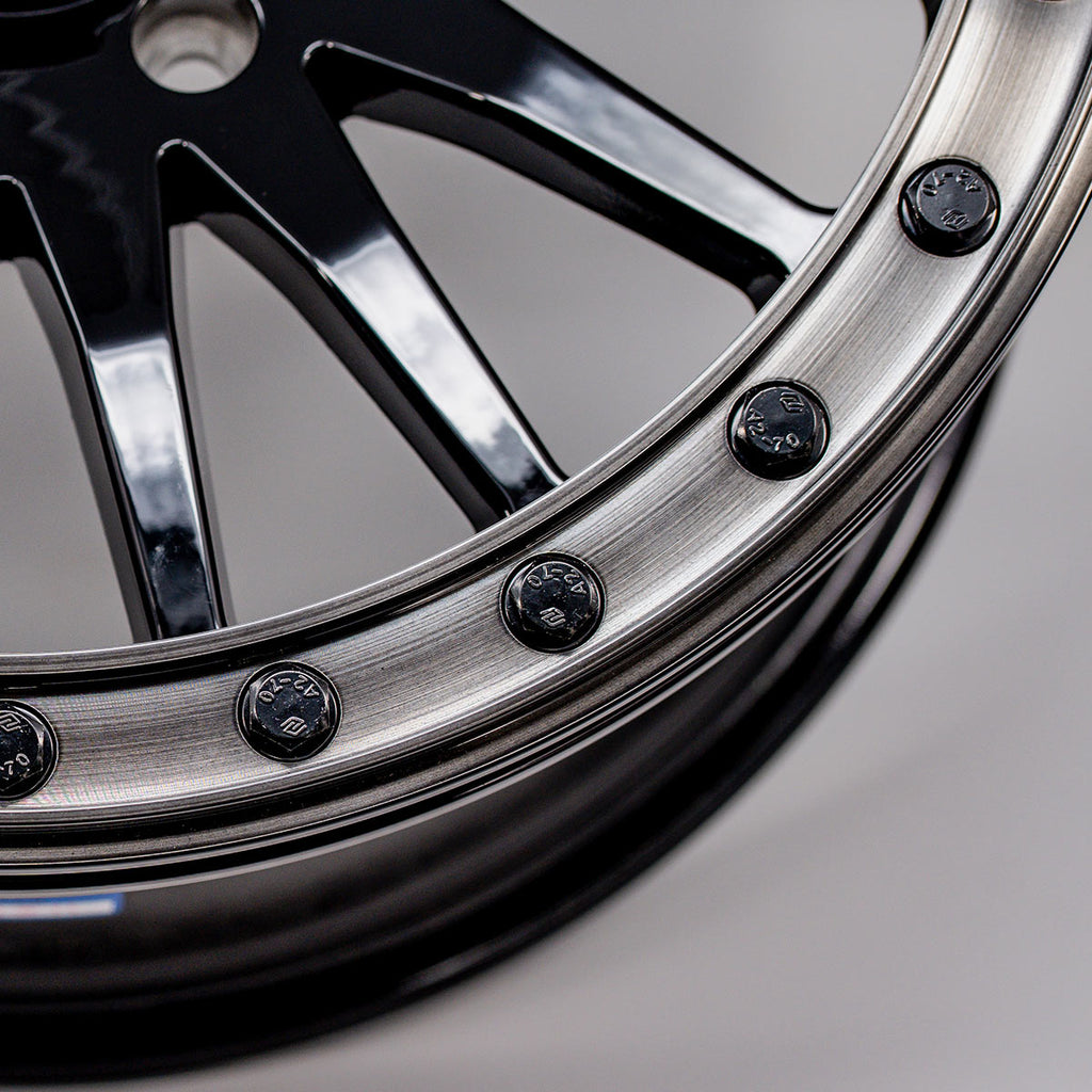 V06 Gloss Black UTV Beadlock - Valor Offroad